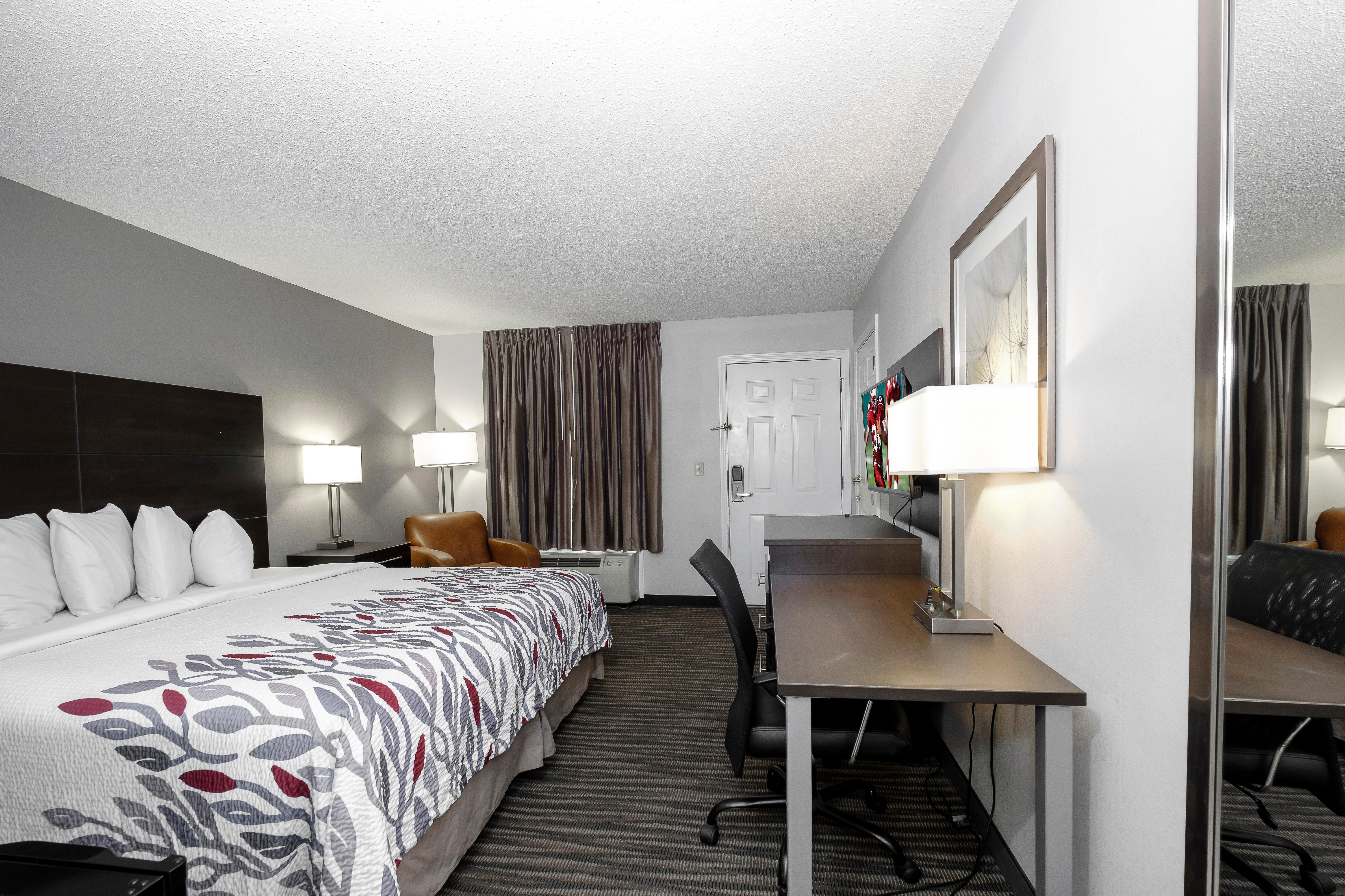 Red Roof Inn Defuniak Springs Buitenkant foto