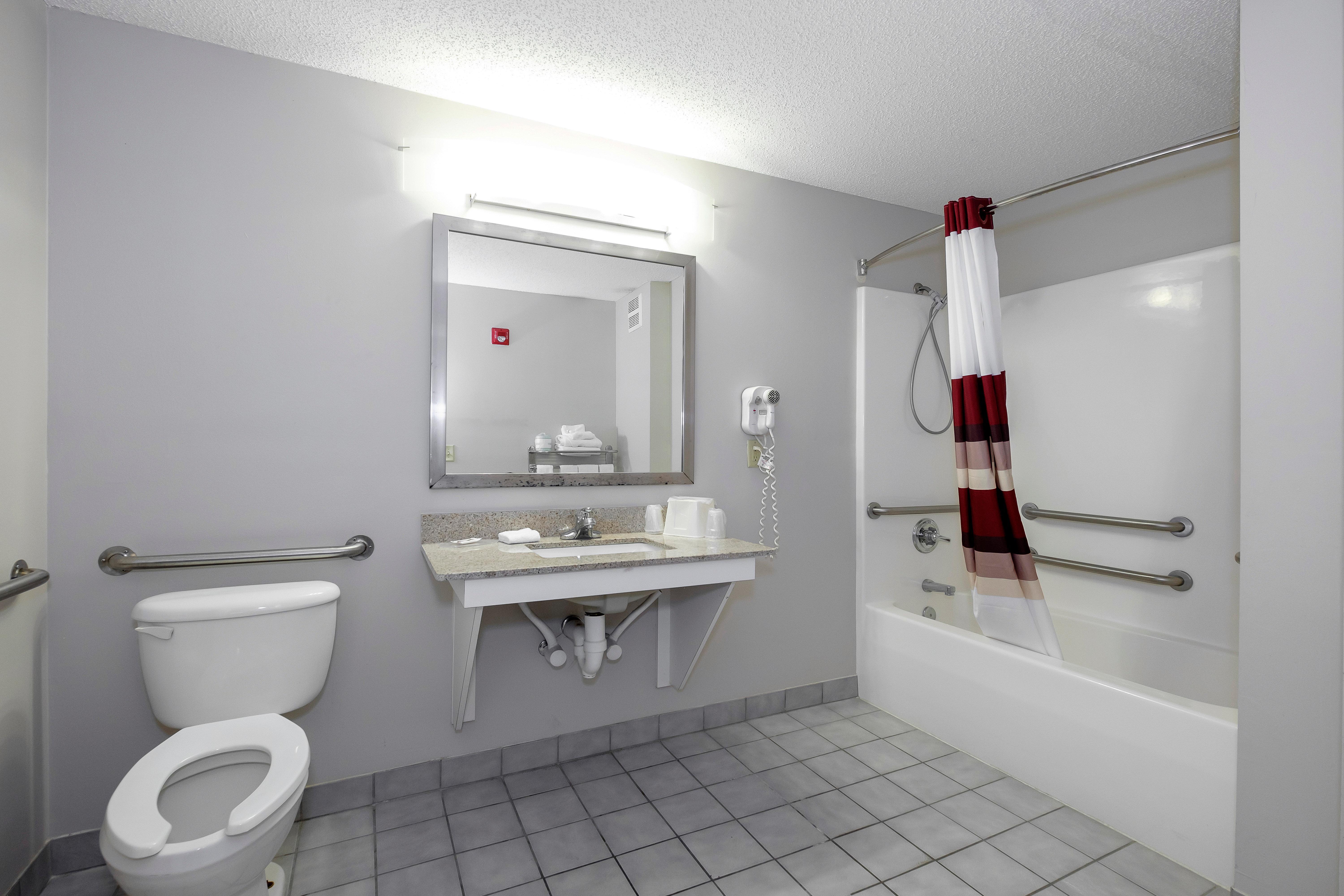 Red Roof Inn Defuniak Springs Buitenkant foto