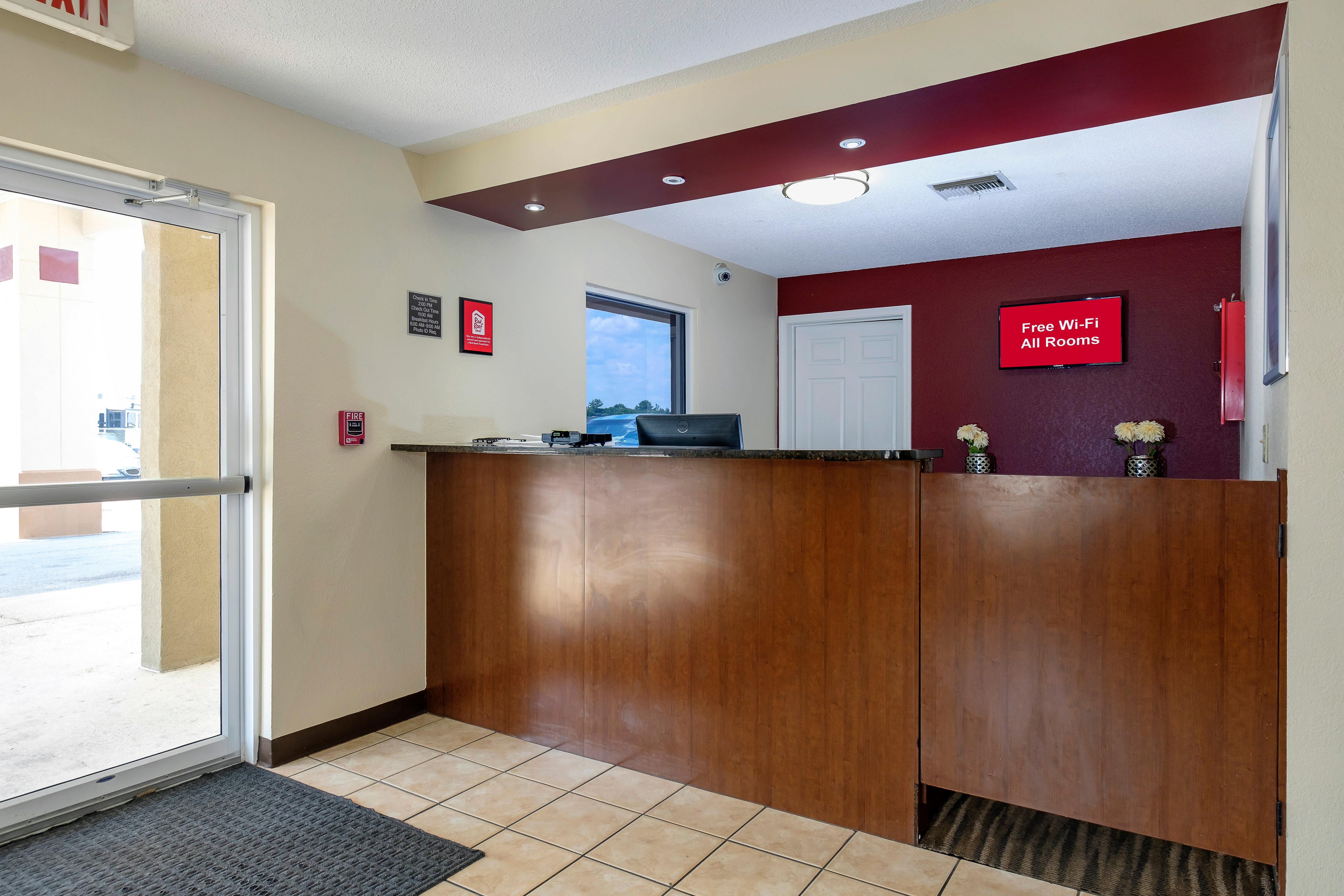 Red Roof Inn Defuniak Springs Buitenkant foto