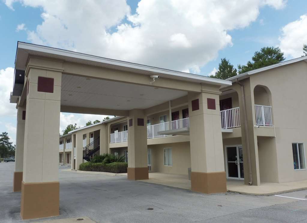 Red Roof Inn Defuniak Springs Buitenkant foto